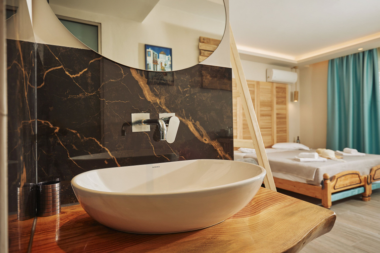 Bathroom 4, Iniohos Zante Hotel & Suites, Ionian Islands