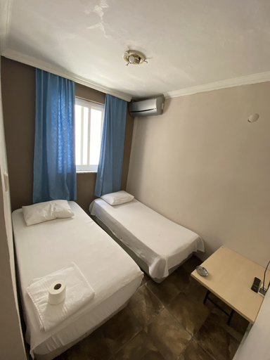 Bedroom 5, Özcan Otel, Marmaris