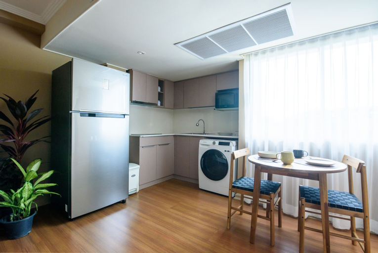 Dining Room 14