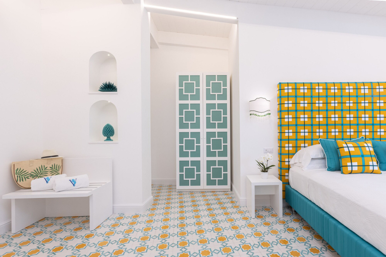 Bedroom 5, Villa Veronica in Amalfi coast, Napoli