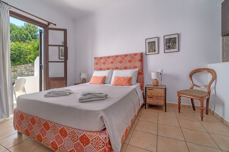Bedroom 3, Margi House, Thessaly