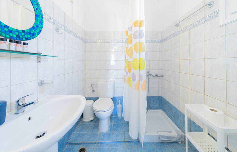 Bathroom 5, Antonina Hotel Apartments, South Aegean