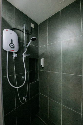Bathroom 4, Trival BB Condo Homestay, Sandakan