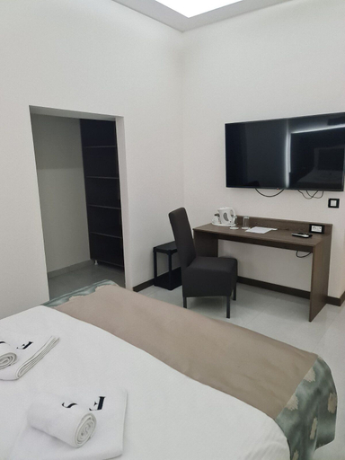 Bedroom 4, Fors Resort & Spa, Belgrade