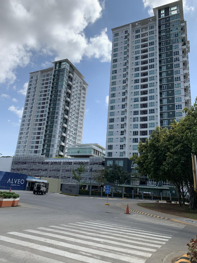 Feels Like Home Condos (Abreeza Place Tower 2) A, Davao City