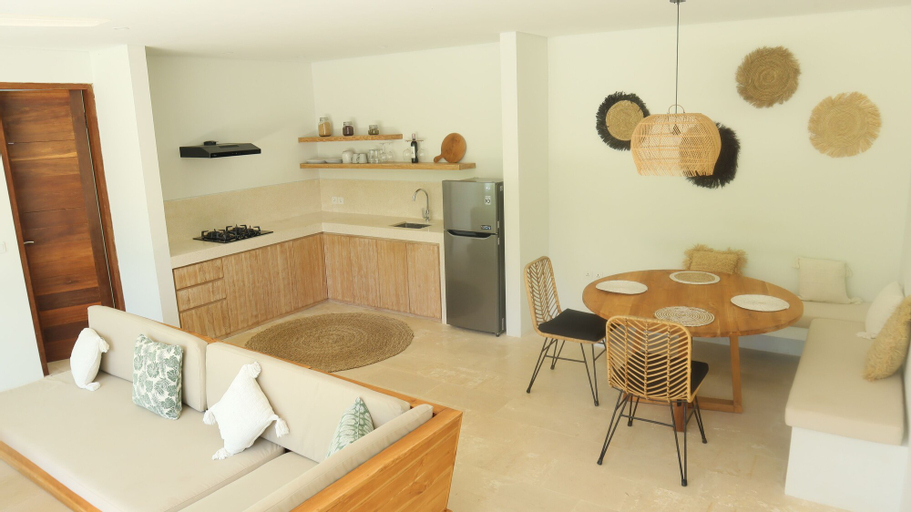 Dining Room 6