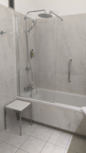 Bathroom 5, Hôtel Alivi, Haute-Corse