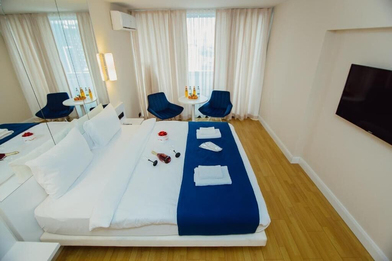 Bedroom 2, iRent Batumi Apartments, Batumi