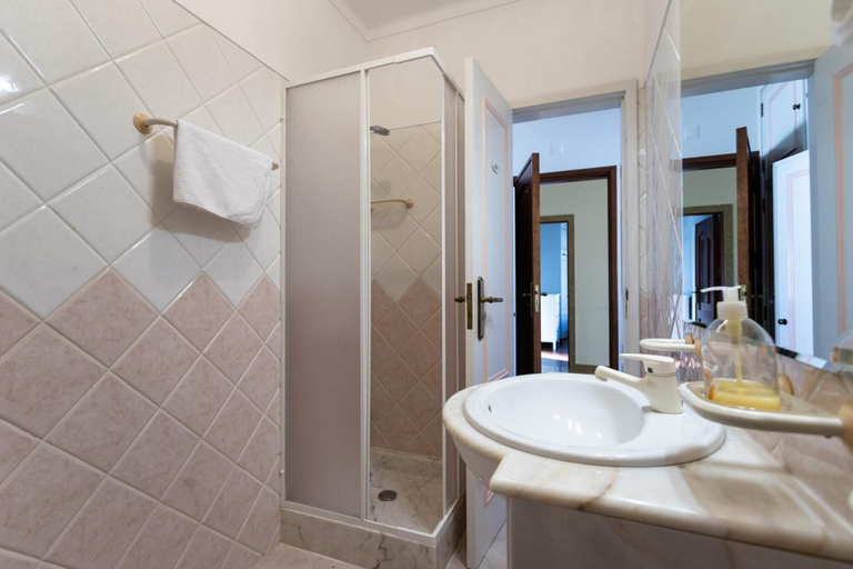 Room 2, Villa Janota by Acasadascasas, Mafra