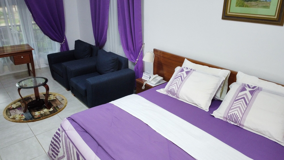 Bedroom 2, Charlestina Beach Resort, Komenda-Edina-Eguafo-Abirem