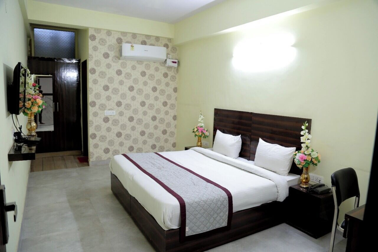 Bedroom 2, Hotel Livinn by F9, Ghaziabad