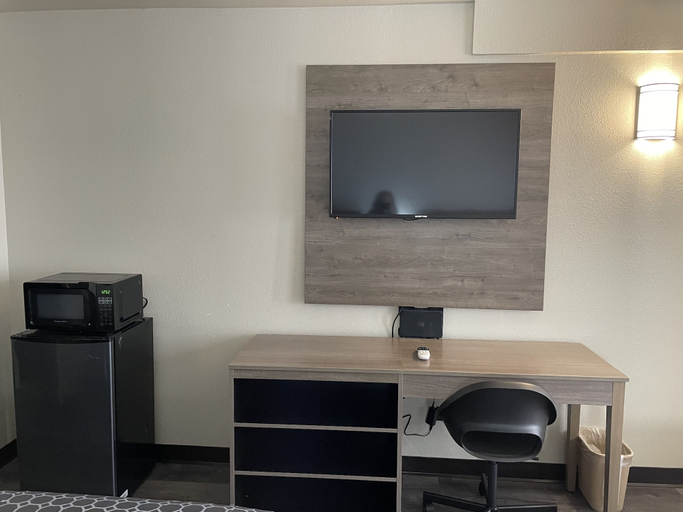 Others 4, Masters Inn Atlanta - Doraville at I-85 & 285, DeKalb