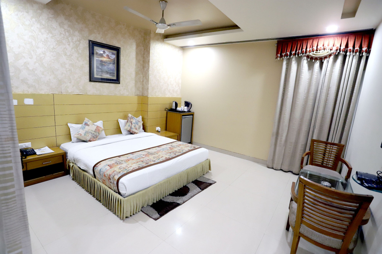 Bedroom 2, HOTEL BLUE PEARL, Bhopal