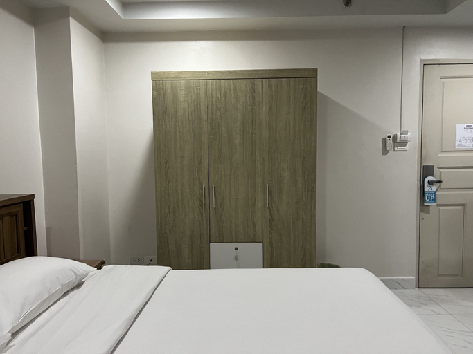 Bedroom 5, Mall Suites Hotel, Bang Kapi
