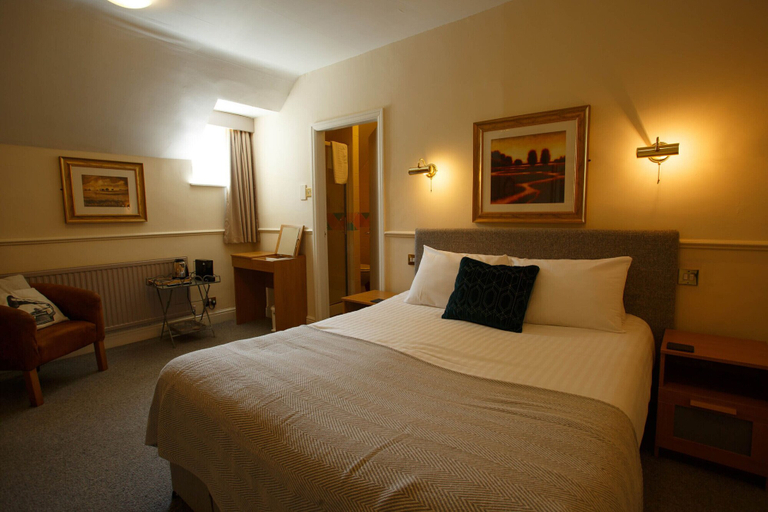 Bedroom 2, Egerton Arms, Cheshire West and Chester