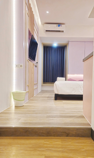 Others 4, Pinky Rose at Anderson Apartment, Surabaya