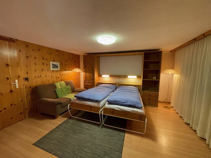 Others 4, Haus Dent Blanche, Visp