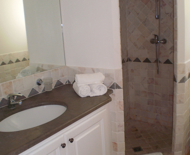 Bathroom 4, Résidence Lagrange Vacances Le Carré Beauchêne, Var