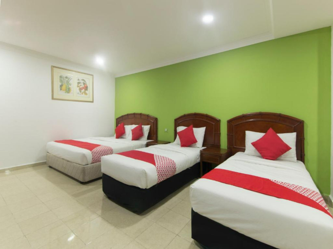 HOTEL 28 RAPID Room Type - DELUXE FAMILY / QUADRUPLE