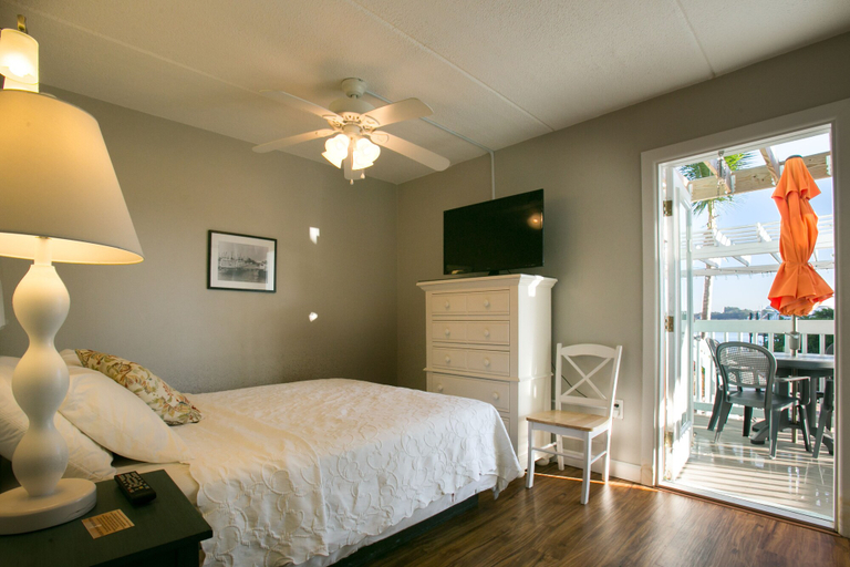 Bedroom 3, Matanzas Inn Bayside Resort and Marina, Lee