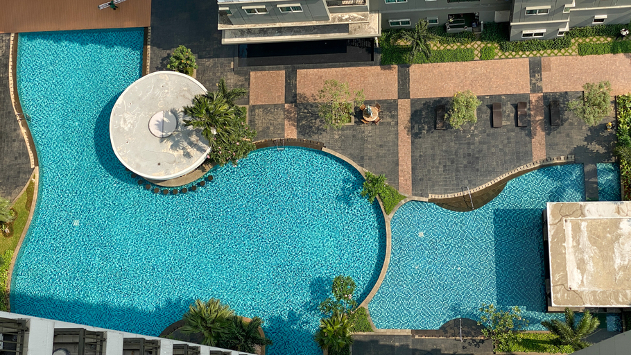 Exterior & Views 2, Beautiful and Homey 2BR Apartment Thamrin Residence By Travelio, Jakarta Pusat