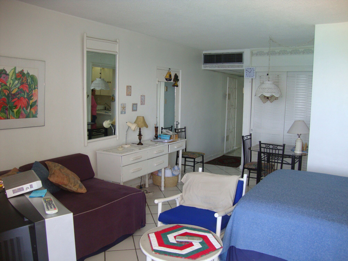 Others 5, Ocean Suite Beach Front at Mobay Club