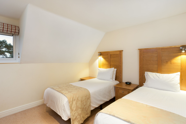 Bedroom 3, Cromer Country Club, Norfolk