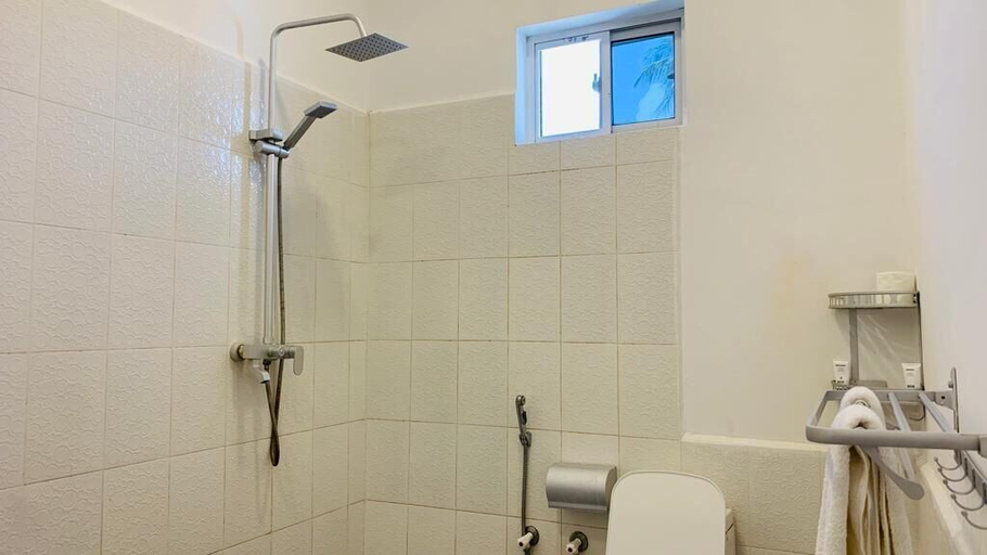 Bathroom, Kiwengwa Minazi Resort, Kaskazini 'B'