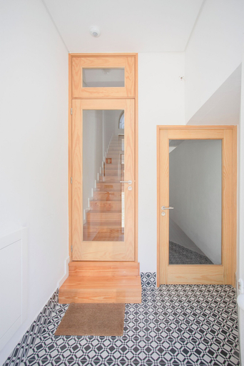 Others 3, Liiiving in Porto - Downtown Quiet House, Porto