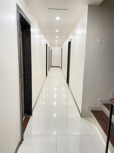 Others 4, Hotel Rajdhani, Latur