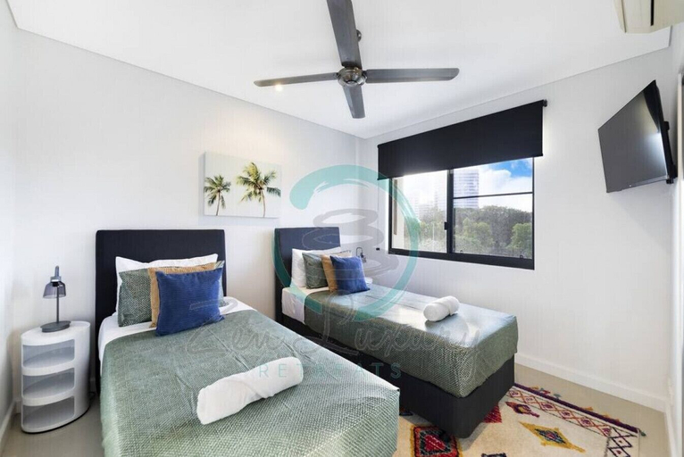 Bedroom 2, ZEN AT ARKABA - 3BR Luxury Apartment, Darwin
