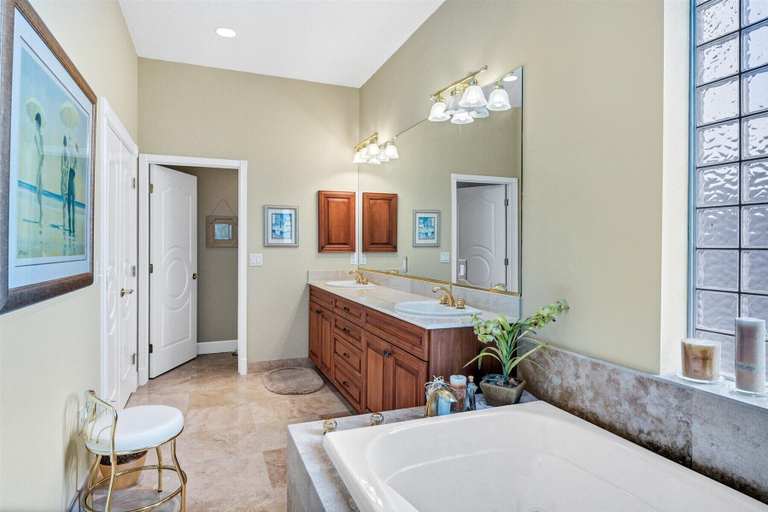 Bathroom 3, Ocean Vue By Beachside Management, Sarasota