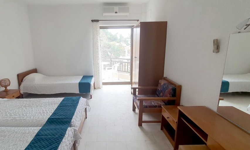 Bedroom 3, Pashos Hotel, Central Macedonia