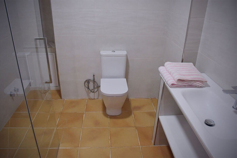 Bathroom 4, Pincheiro Apartamentos Turísticos, A Coruña