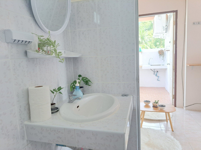 Bathroom 3, Cozy Mantra, Phuket Island