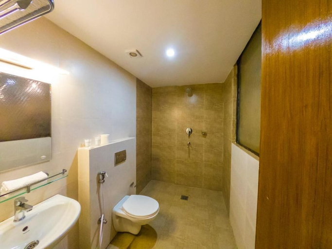 Bathroom 3, Hotel Ananda Pashupati, Bagmati