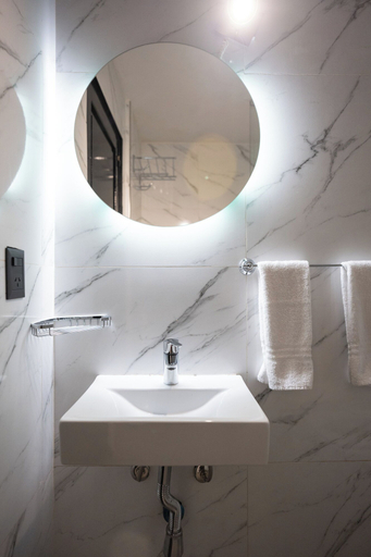 Bathroom 4, Hotel Vuriloche Suites, Bariloche