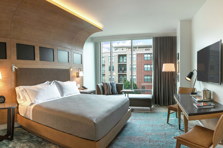 Bedroom 3, Canopy by Hilton Dallas Uptown, Dallas