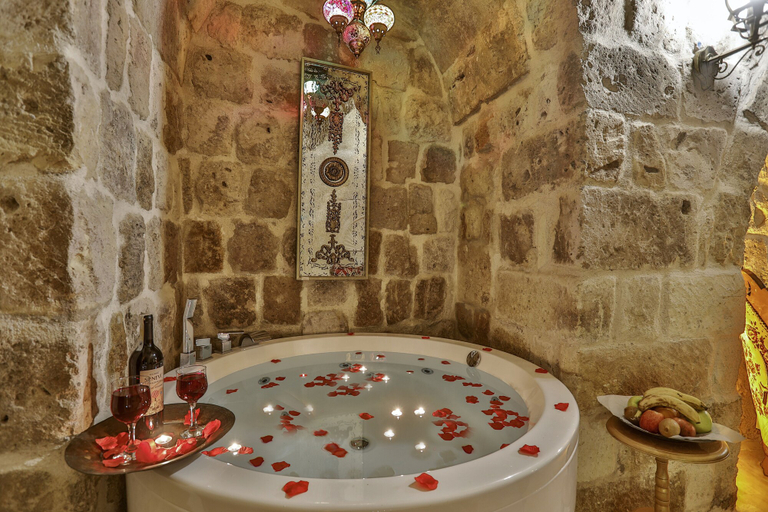 Bathroom 5, Casia Cave Suites, Ürgüp