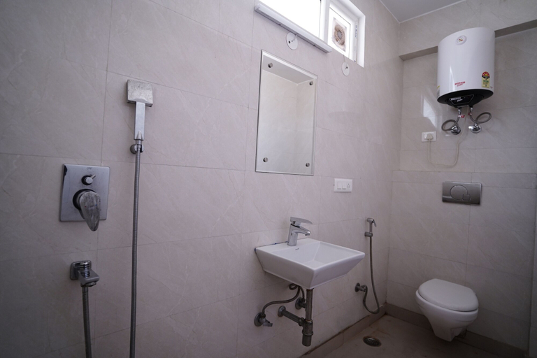 Bathroom 3, Hotel Moon Residency, Delhi