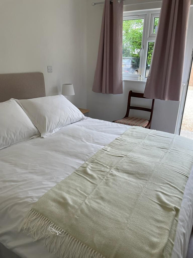 Bedroom 2, King William IV, Cambridgeshire