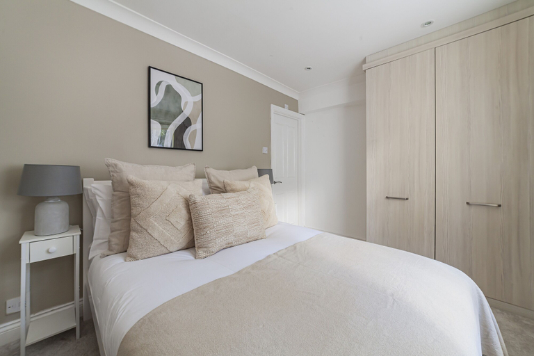 Bedroom 3, The Westbourne Villa, London