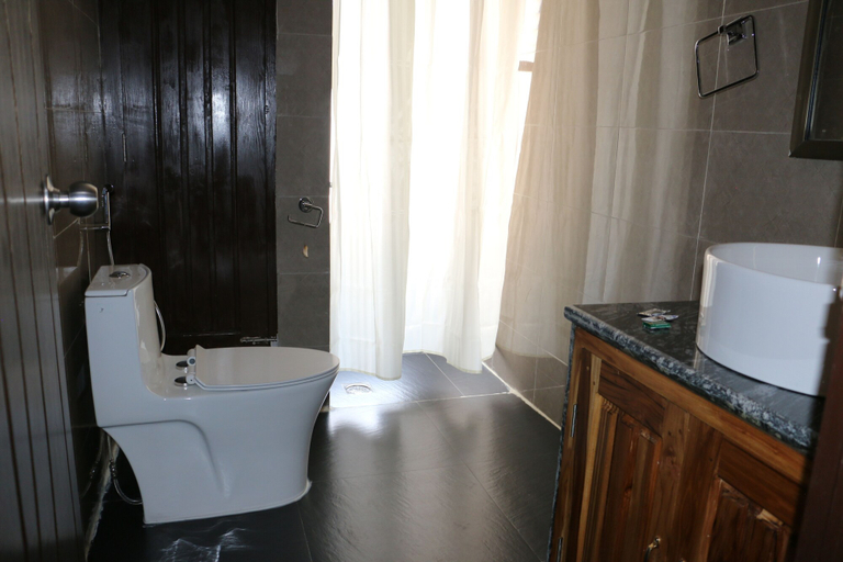 Bathroom, Hotel Always Welcome, Dopshari