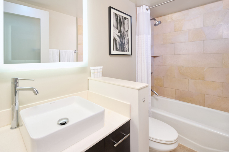 Bathroom 4, Hotel Renew, Honolulu