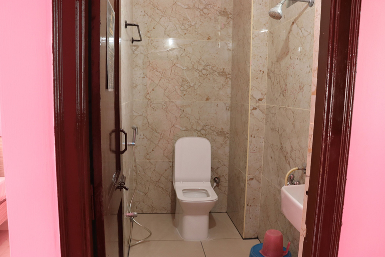 Bathroom 3, Sujan Residencys, Chittoor