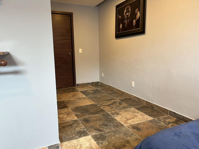 Others 5, Hotel La Bikina, Tequila