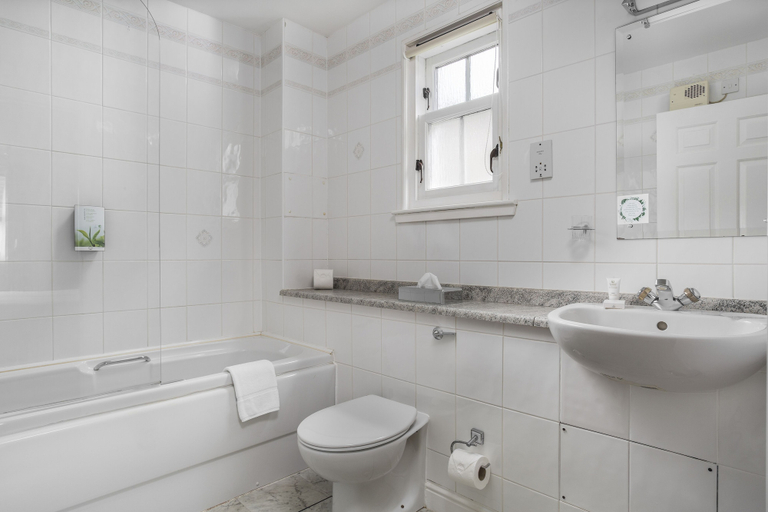 Bathroom 5, The Kenmore Club, Perthshire and Kinross