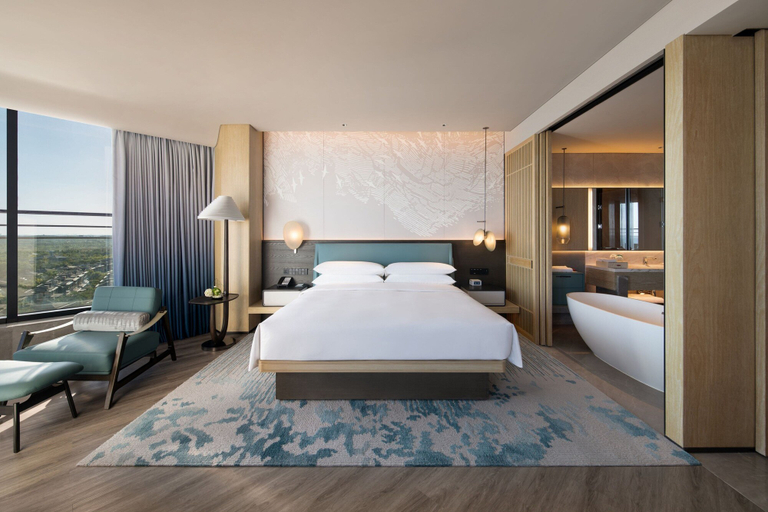 Bedroom 3, Qinhuangdao Marriott Resort, Qinhuangdao