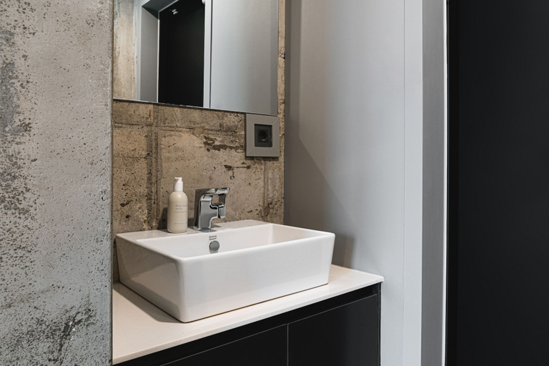 Bathroom 4, Urbanstay Boutique Nampo BIFF, Jung