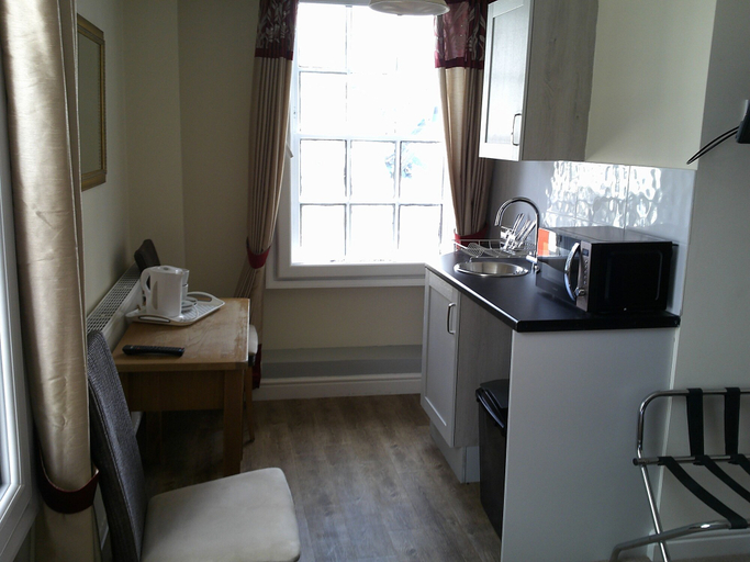 Others 5, The Crown Hotel, Denbighshire